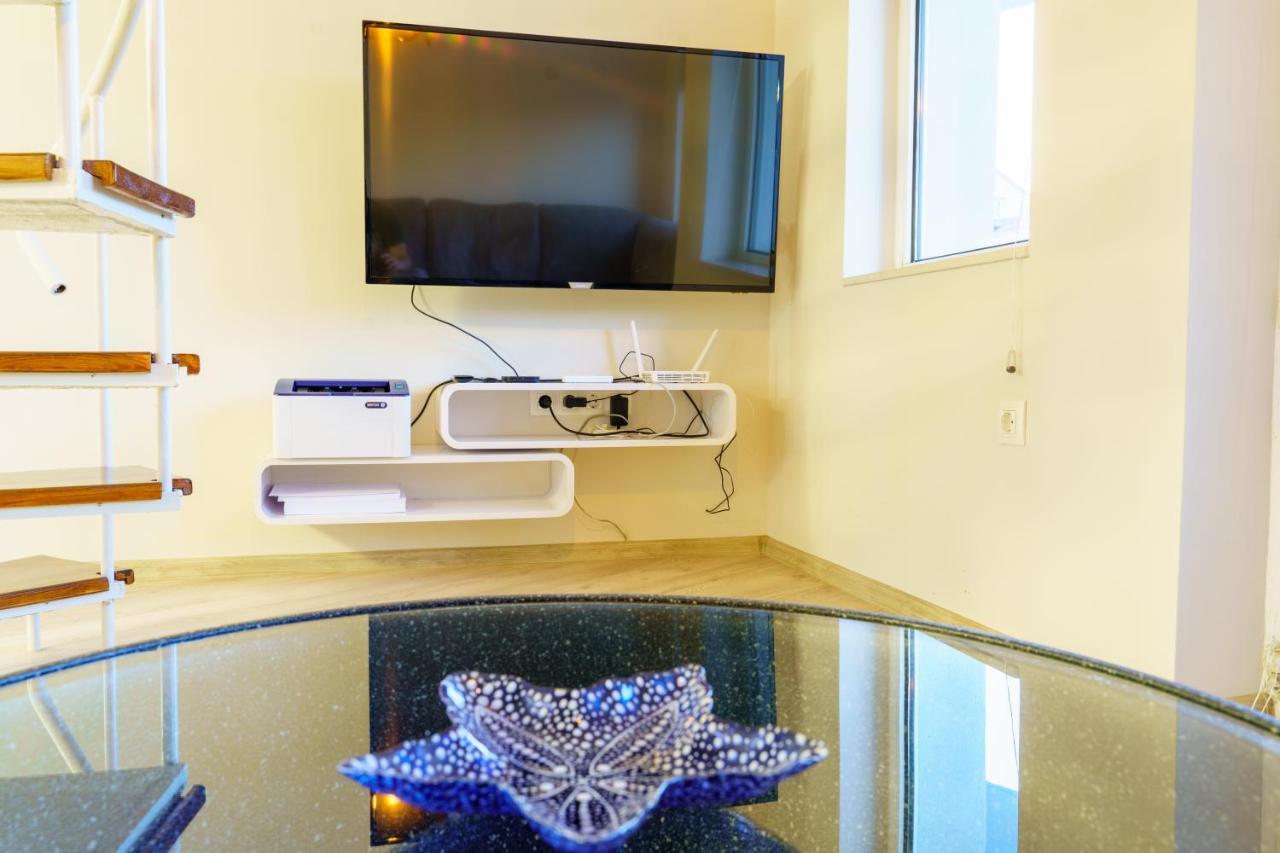 Centrally Located Apartment In Varna Exteriör bild